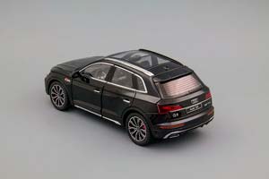 AUDI Q5 45 TFSI, ЧЁРНЫЙ, 205Х85 ММ. — фото 2
