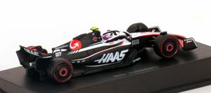 HAAS VF-23 DRIVER: HÜLKENBERG 2023 (ДЛИНА МОДЕЛИ 6-10 СМ) — фото 2