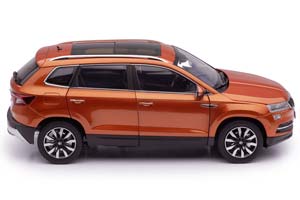 SKODA KAROQ РЕСТАЙЛИНГ 2021, ОРАНЖЕВЫЙ МЕТАЛЛИК — фото 8