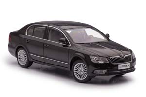 SKODA SUPERB 2 ПОКОЛЕНИЯ РЕСТАЙЛИНГ, КОРИЧНЕВЫЙ — фото 3