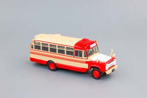 NISSAN U690, KULTOWE AUTOBUSY PRL 62