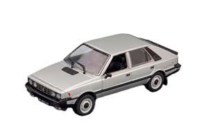 FSO POLONEZ MR85, KULTOWE LEGENDY FSO 18, SILVER