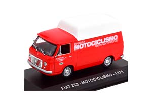 FIAT 238 MOTOCICLISMO 1971 RED WHITE